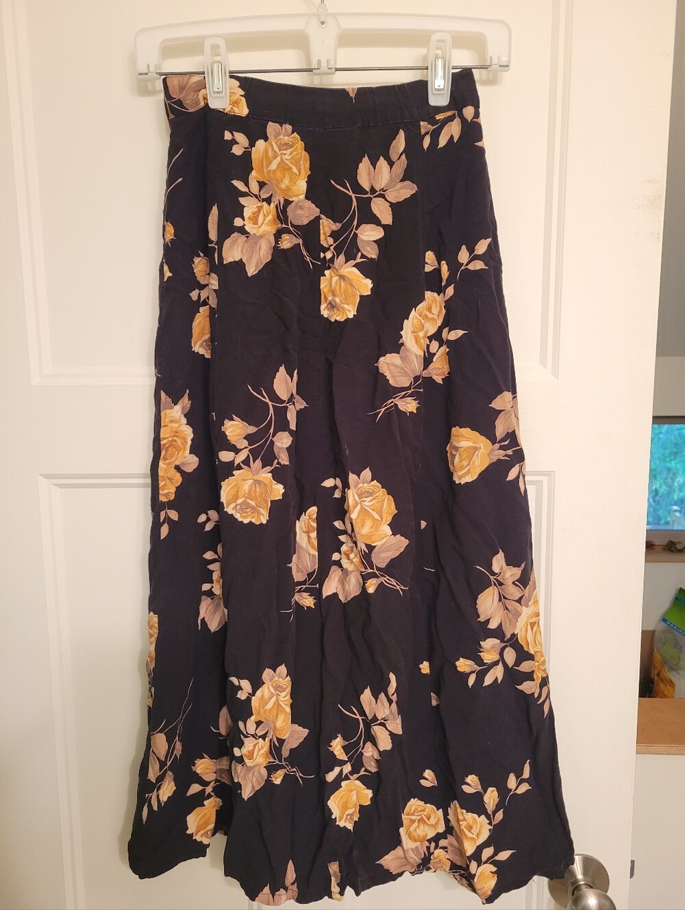 Women's Black Floral Maxi Skirt